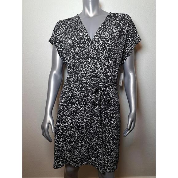 Nine West Women's Black White Design Short Sleeve Faux Wrap Dress Size XL - Picture 1 of 3